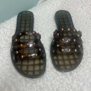 VINCE CAMUTO Sandals Size 10 M Womens Carron Studded Jelly Slides Tortoiseshell￼